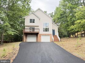 1234 Lakeview Dr - Photo 1 of 1