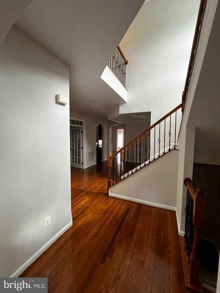 42007 Powells Farm Way - Photo 5 of 50