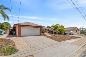 featured image of 4820 Cobb Dr #1