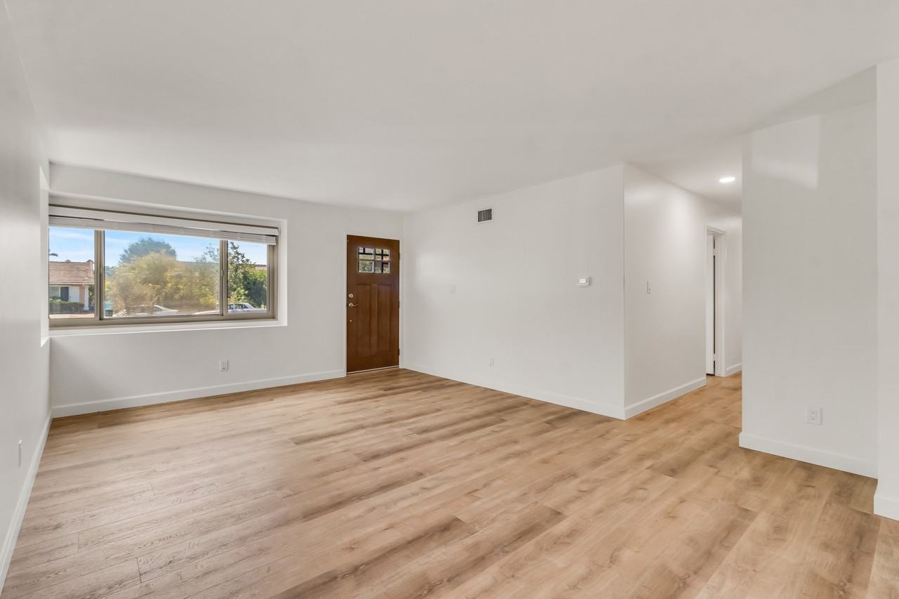 4820 Cobb Dr #1 - Photo 6 of 35