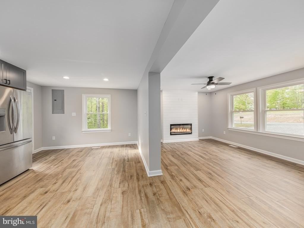 7109 N Shade Tree Ln - Photo 5 of 28