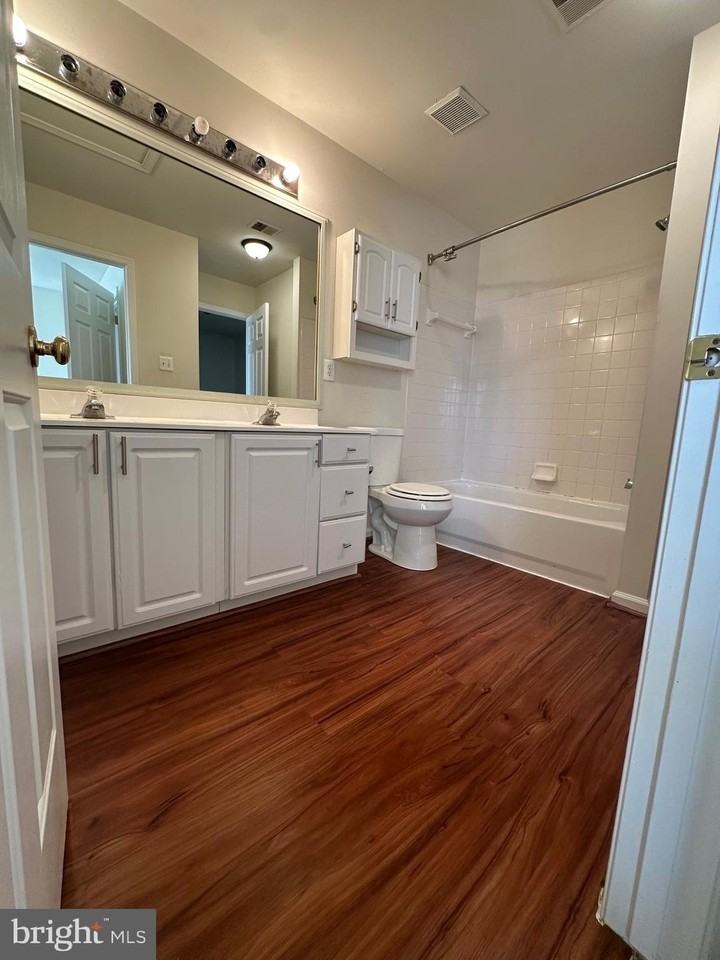 4413 Club Cart Cir - Photo 6 of 8