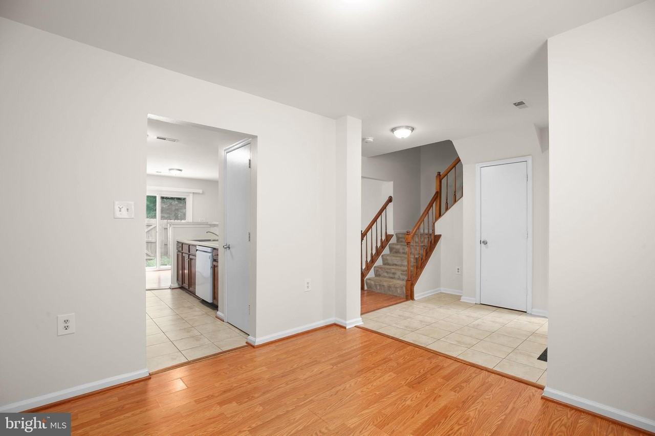 502 Wind Ridge Dr - Photo 7 of 29