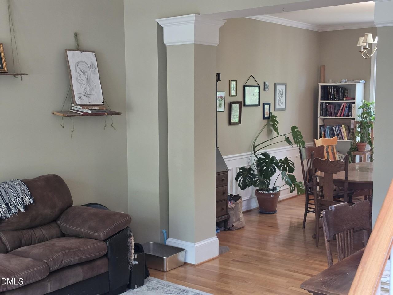 5 Spreading Oak Ct - Photo 4 of 28