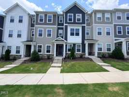 featured image of 451 Carolina Springs Blvd