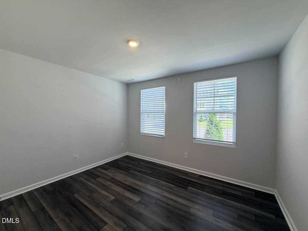 451 Carolina Springs Blvd - Photo 5 of 38