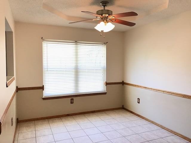 2986 Windsor Cir - Photo 7 of 17