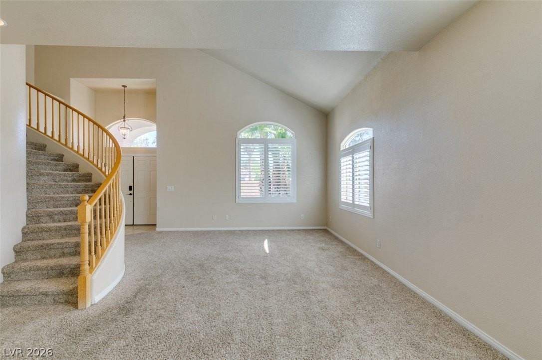 2598 Mizzoni Cir - Photo 2 of 33