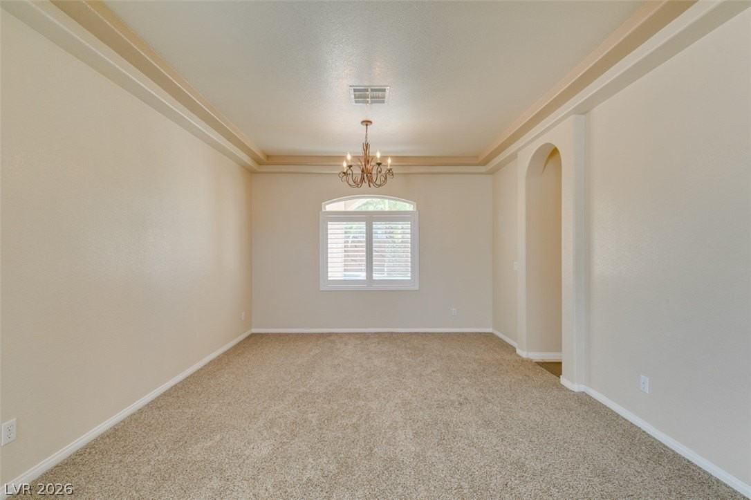 2598 Mizzoni Cir - Photo 3 of 33