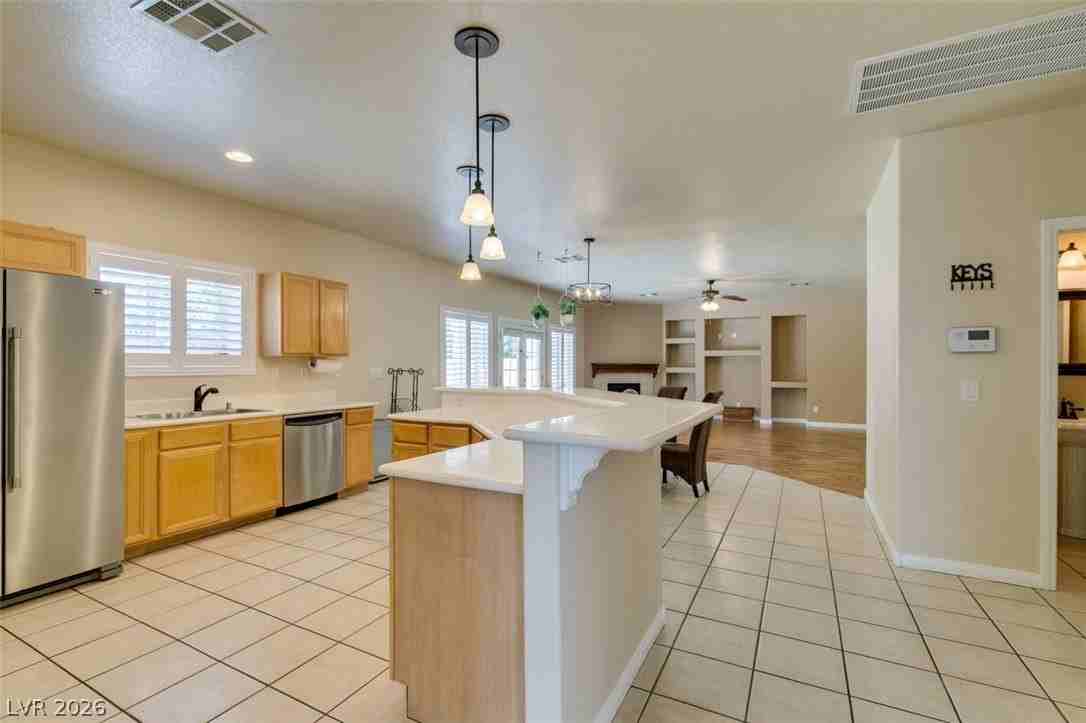 2598 Mizzoni Cir - Photo 5 of 33