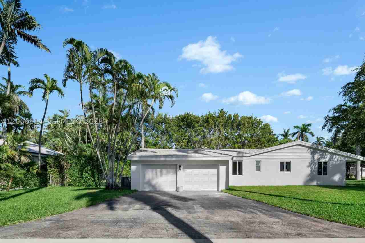 2500 Sunset Dr - Photo 6 of 39