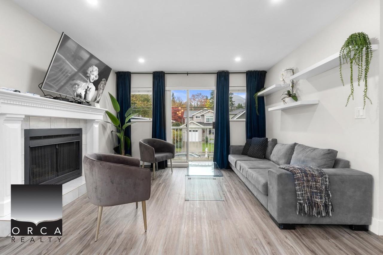 1403 Frederick Road, North Vancouver - Photo 5 of 27