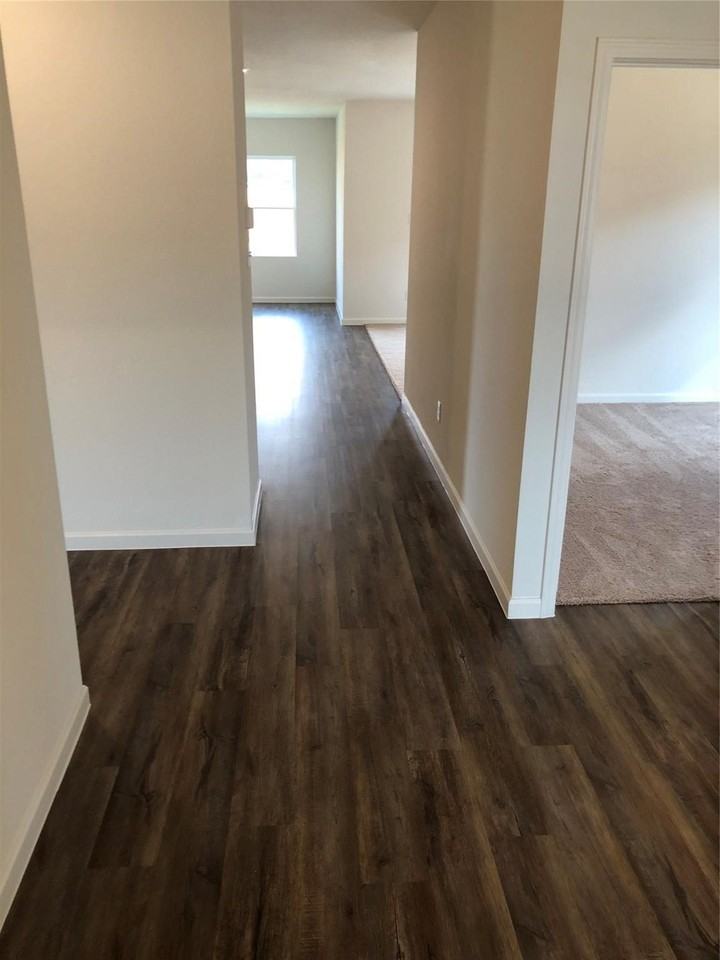 6521 Trident Ct - Photo 5 of 23