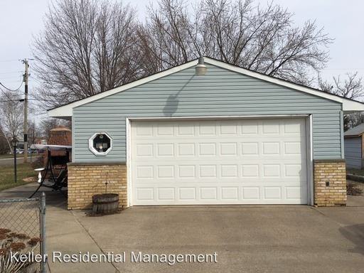 47 Circle Dr - Photo 2 of 10