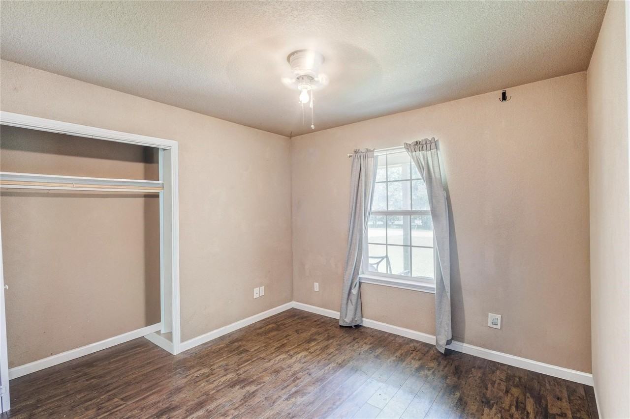104 Richard Ln - Photo 4 of 16
