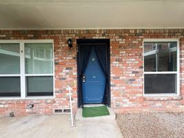 featured image of 518 N Rogers St #105