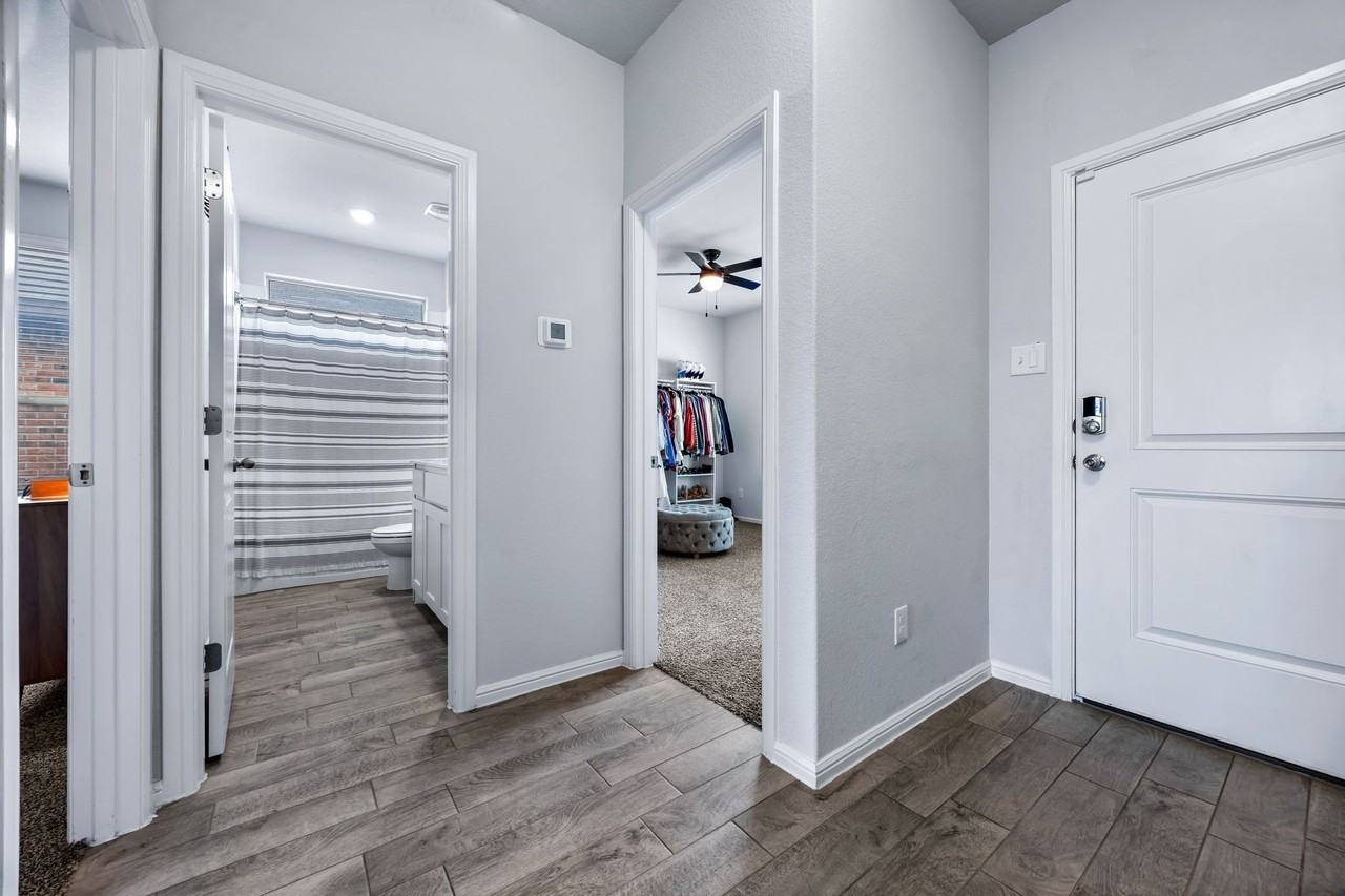 5208 Petal Meadows Dr - Photo 6 of 25