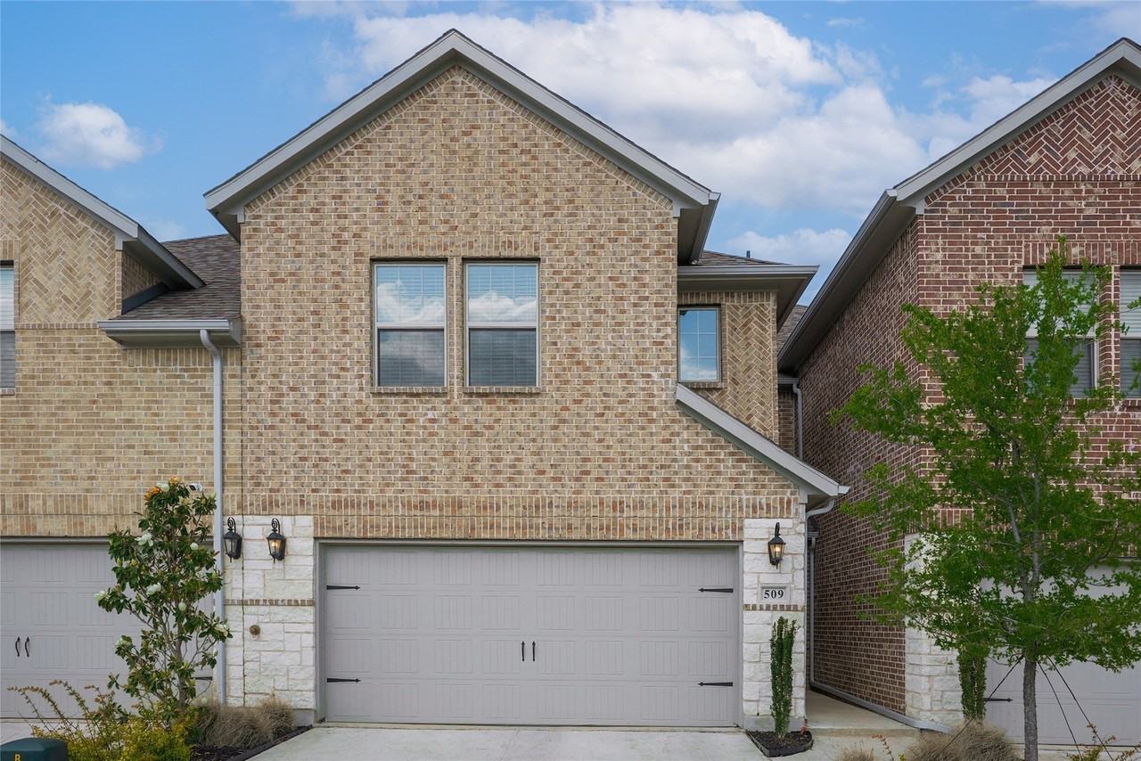 509 Hutchinson Ln