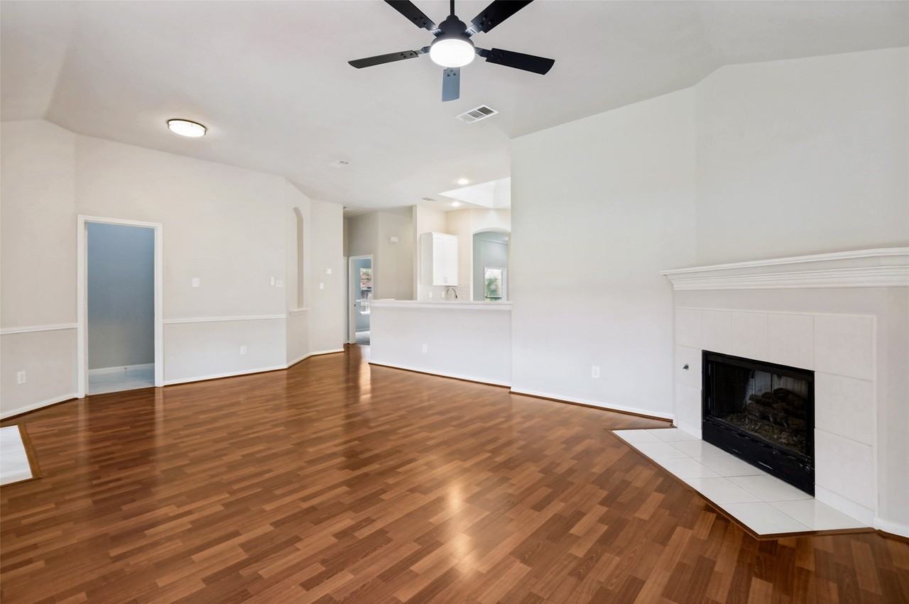 3548 Misty Meadow Dr - Photo 5 of 25