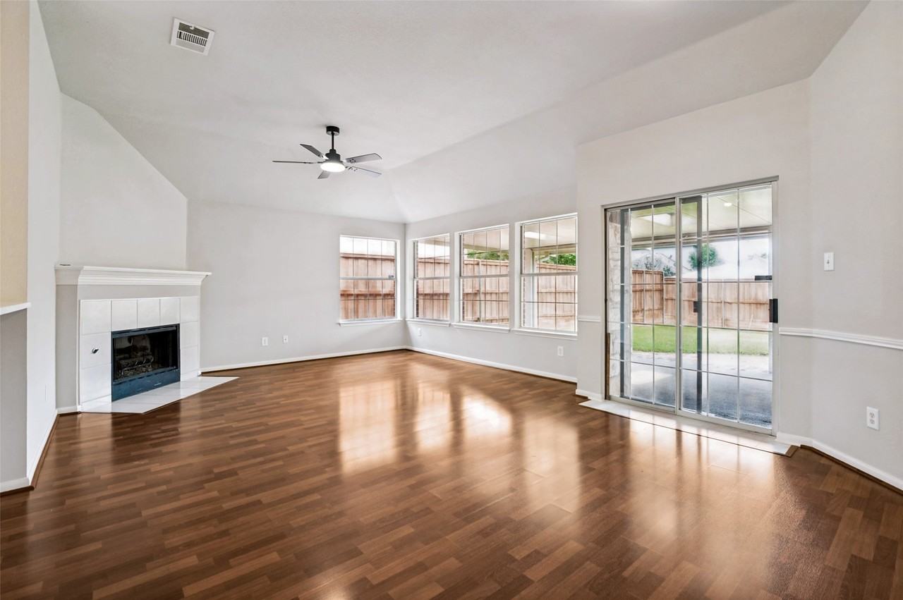 3548 Misty Meadow Dr - Photo 6 of 25