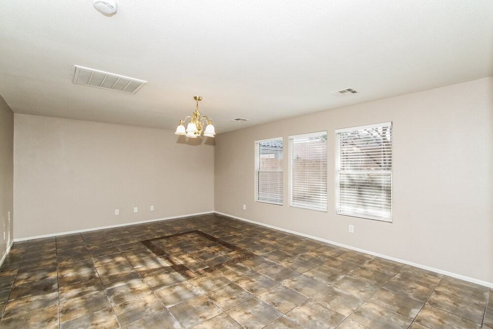 11663 Rossovino St - Photo 7 of 17