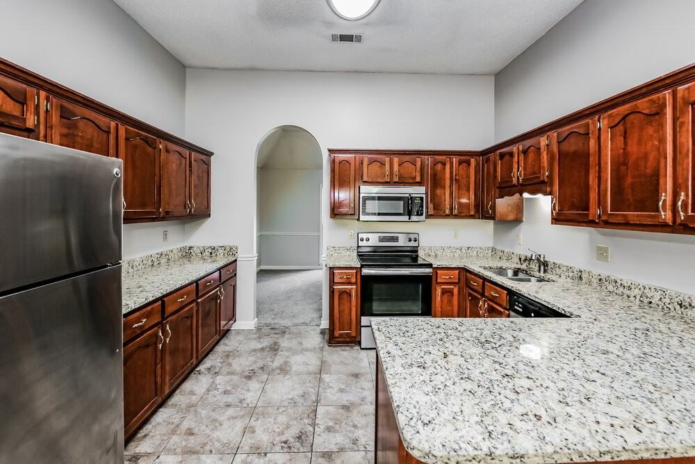 8730 Raspberry Ln - Photo 7 of 16
