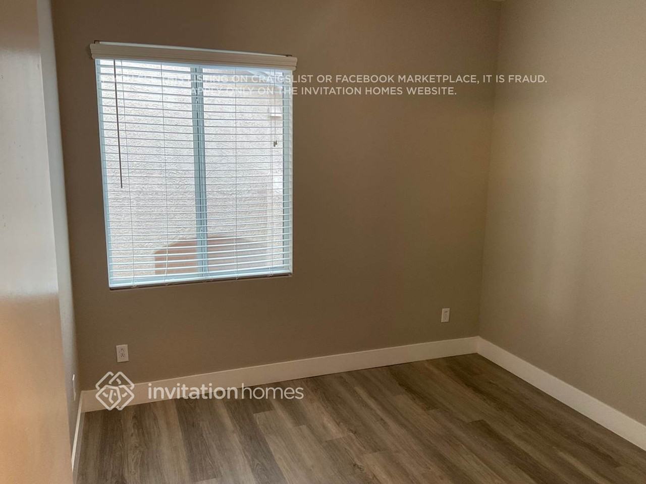 9113 Blue Raven Ave - Photo 5 of 11
