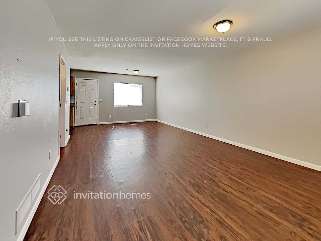 9731 W 104th Dr - Photo 4 of 19