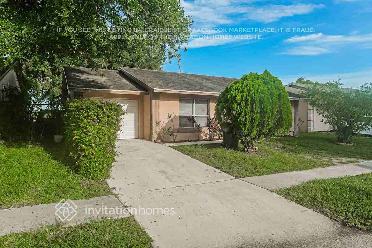 6098 Westfall Rd - Photo 3 of 17