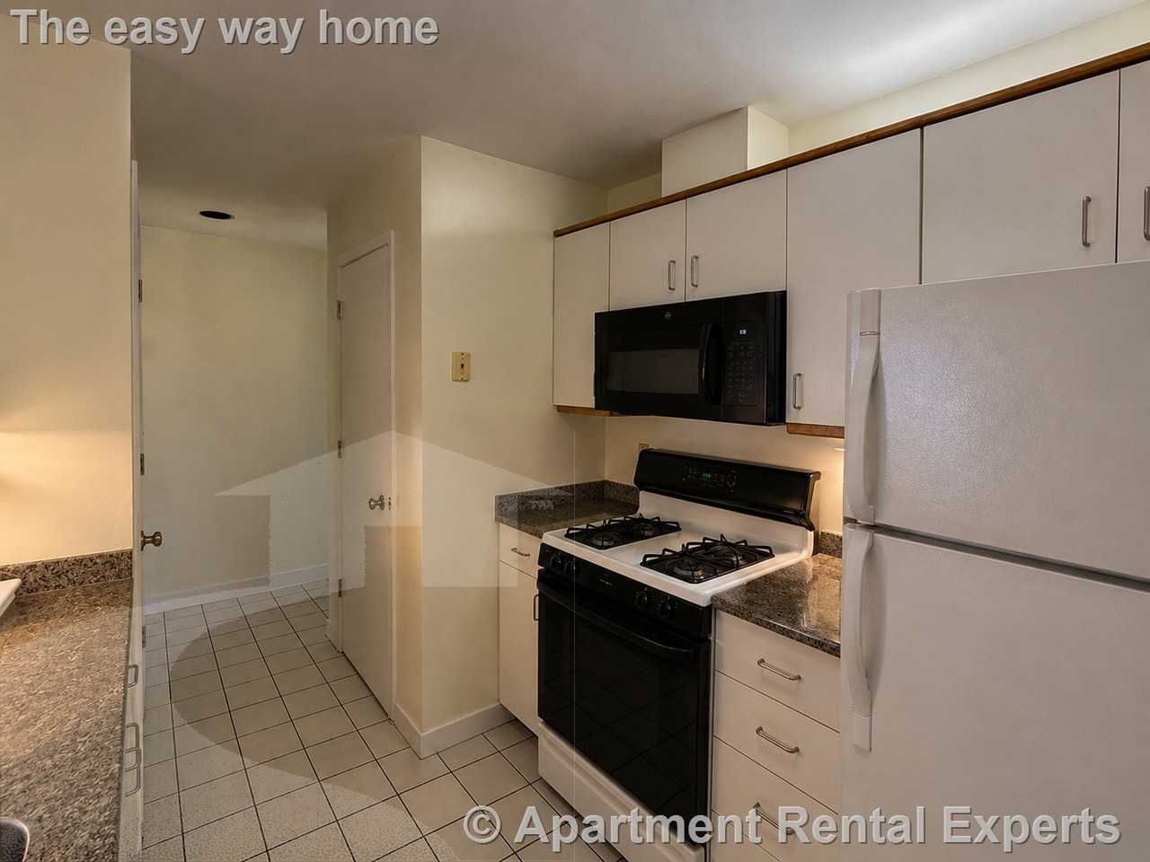 2 Chestnut St #24