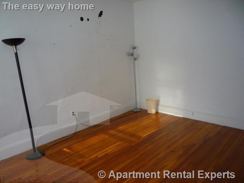 6 Agassiz St #3 - Photo 5 of 16