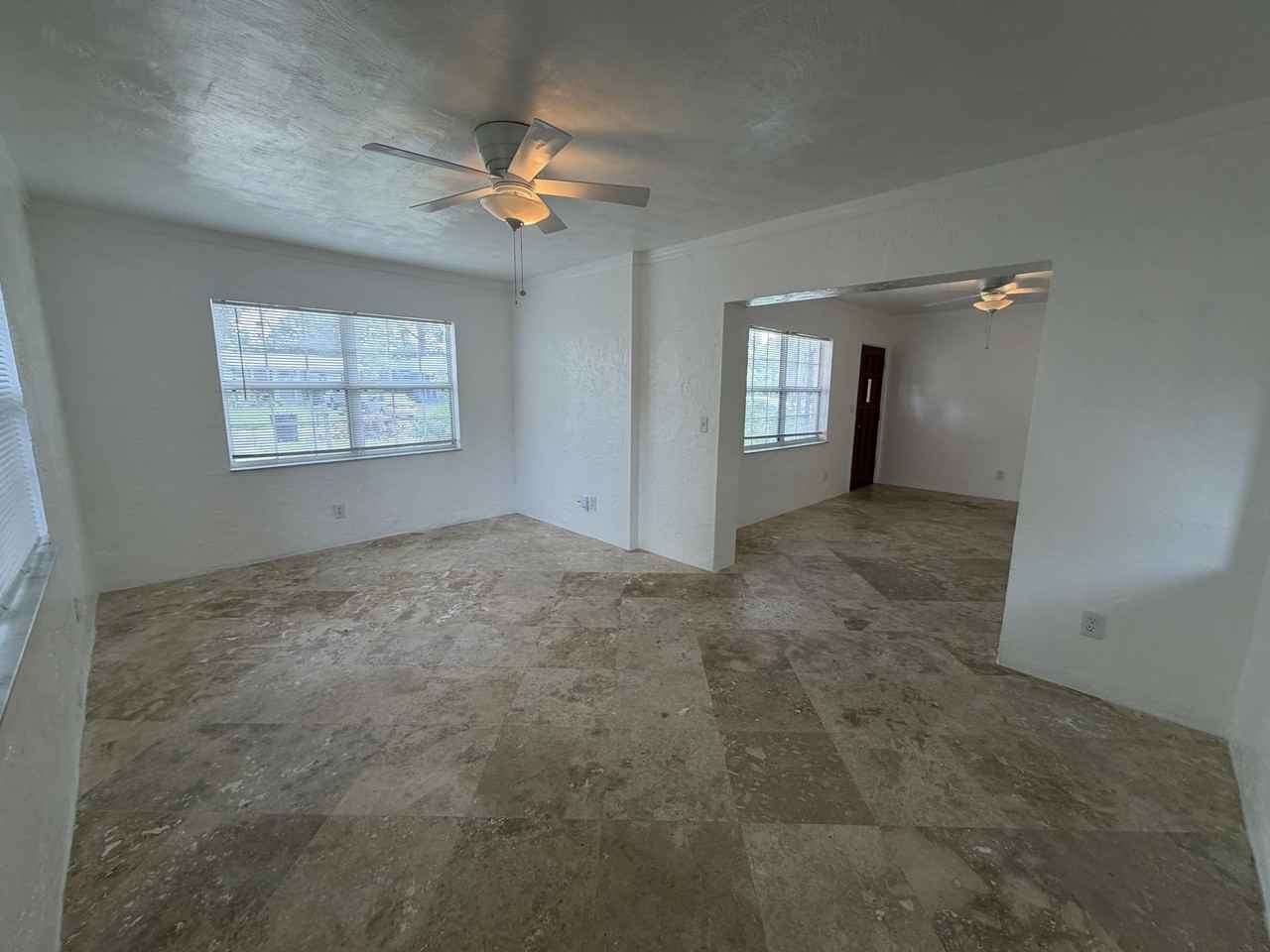 635 61st Ave S - Photo 7 of 19