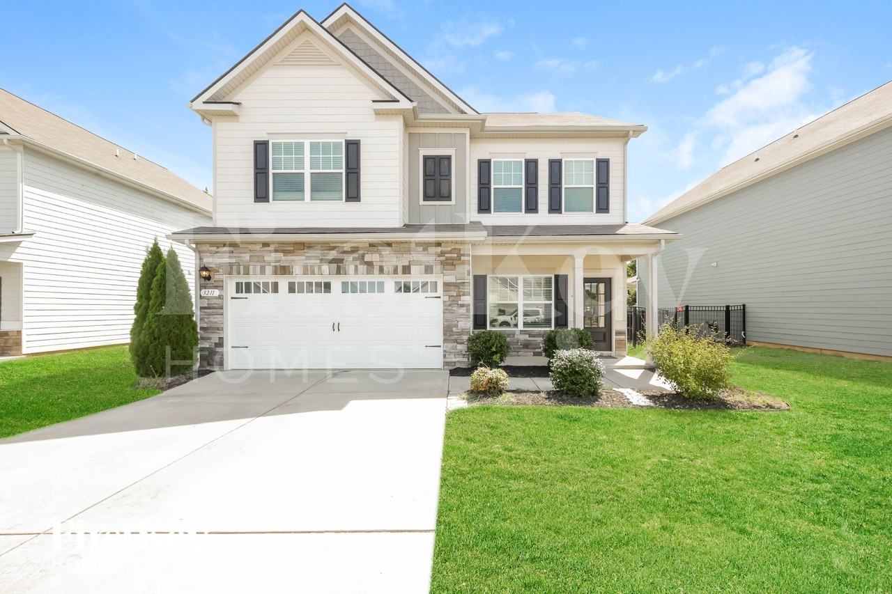 3211 Briar Chapel Dr