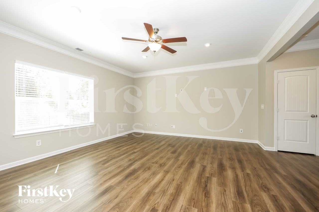 3211 Briar Chapel Dr - Photo 7 of 19