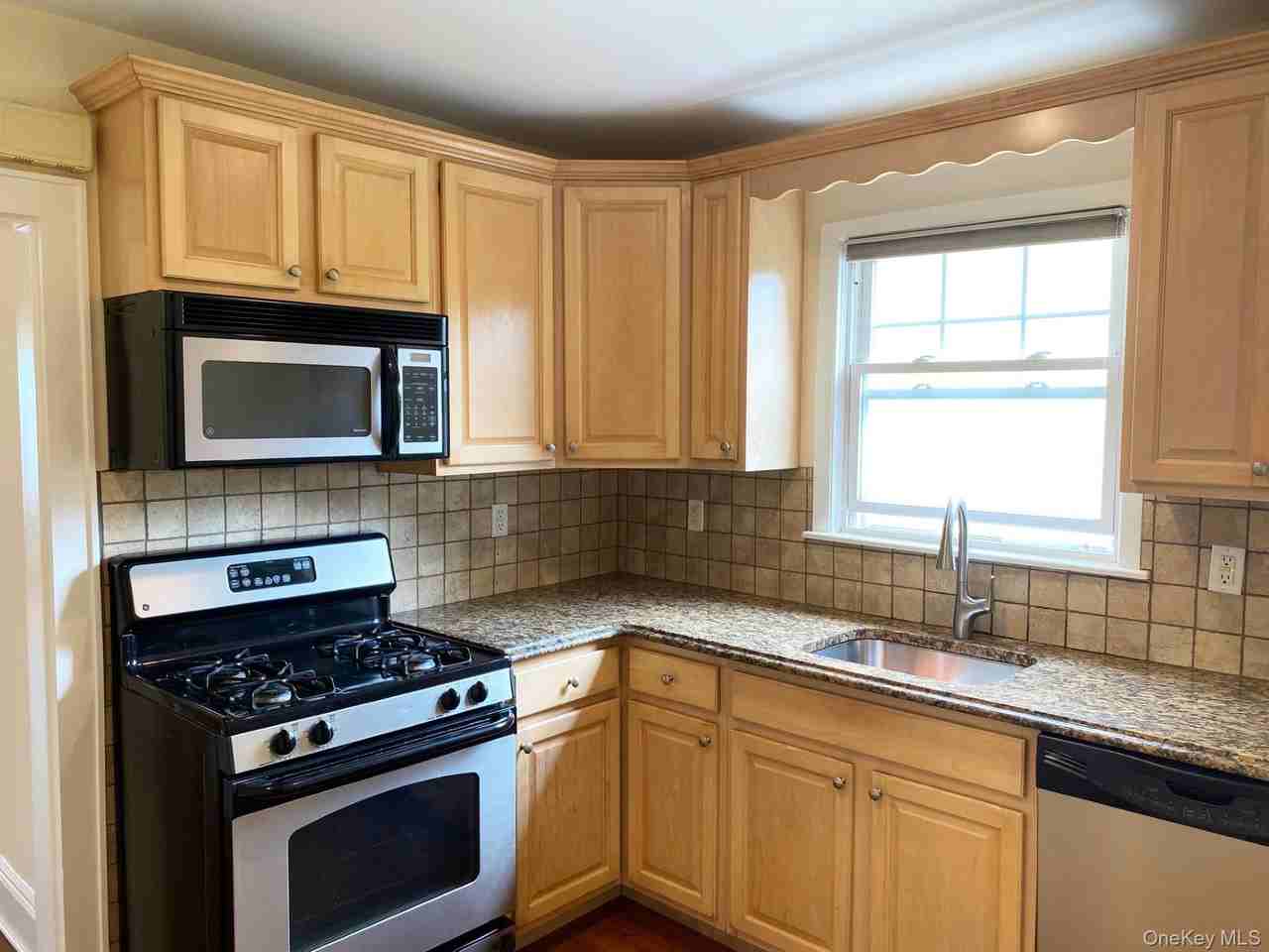 18 S Eckar St - Photo 7 of 12