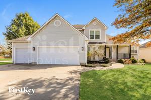 featured image of 819 Trailway Dr
