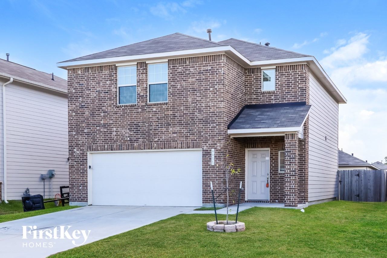 9935 Yanet Grove Ln - Photo 2 of 15
