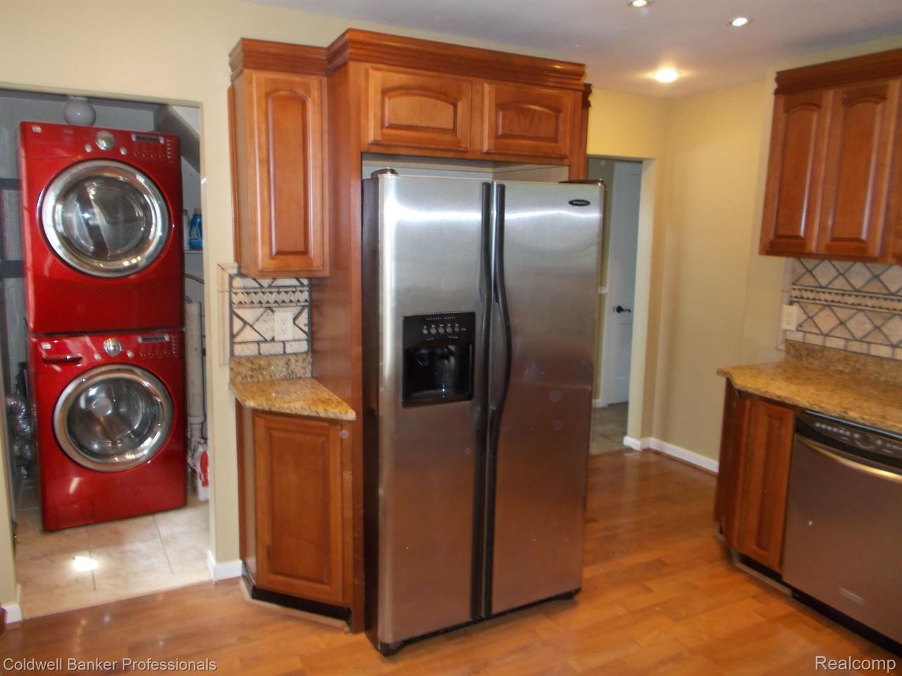2205 E 10 Mile Rd - Photo 5 of 15