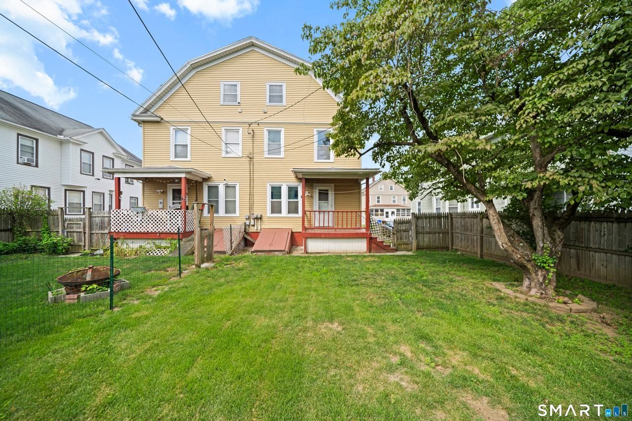 44 Bigelow Ave - Photo 6 of 34