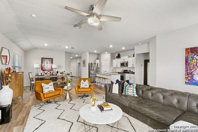 10674 Penelope Way - Photo 4 of 19