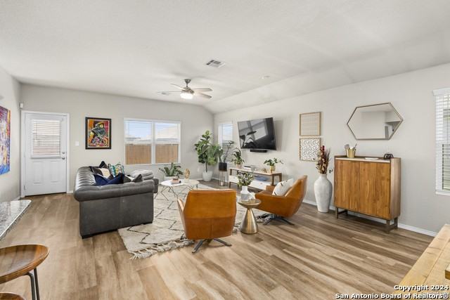 10674 Penelope Way - Photo 5 of 19