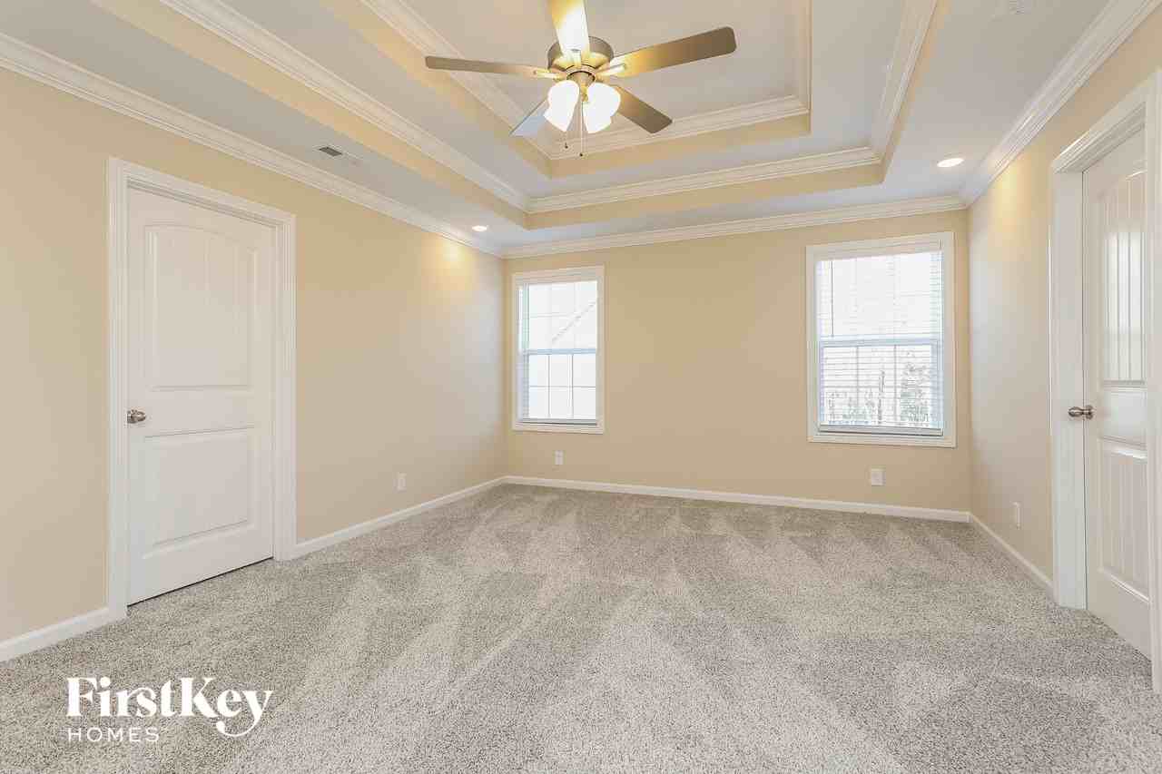 1061 Brightwood Ct - Photo 7 of 15