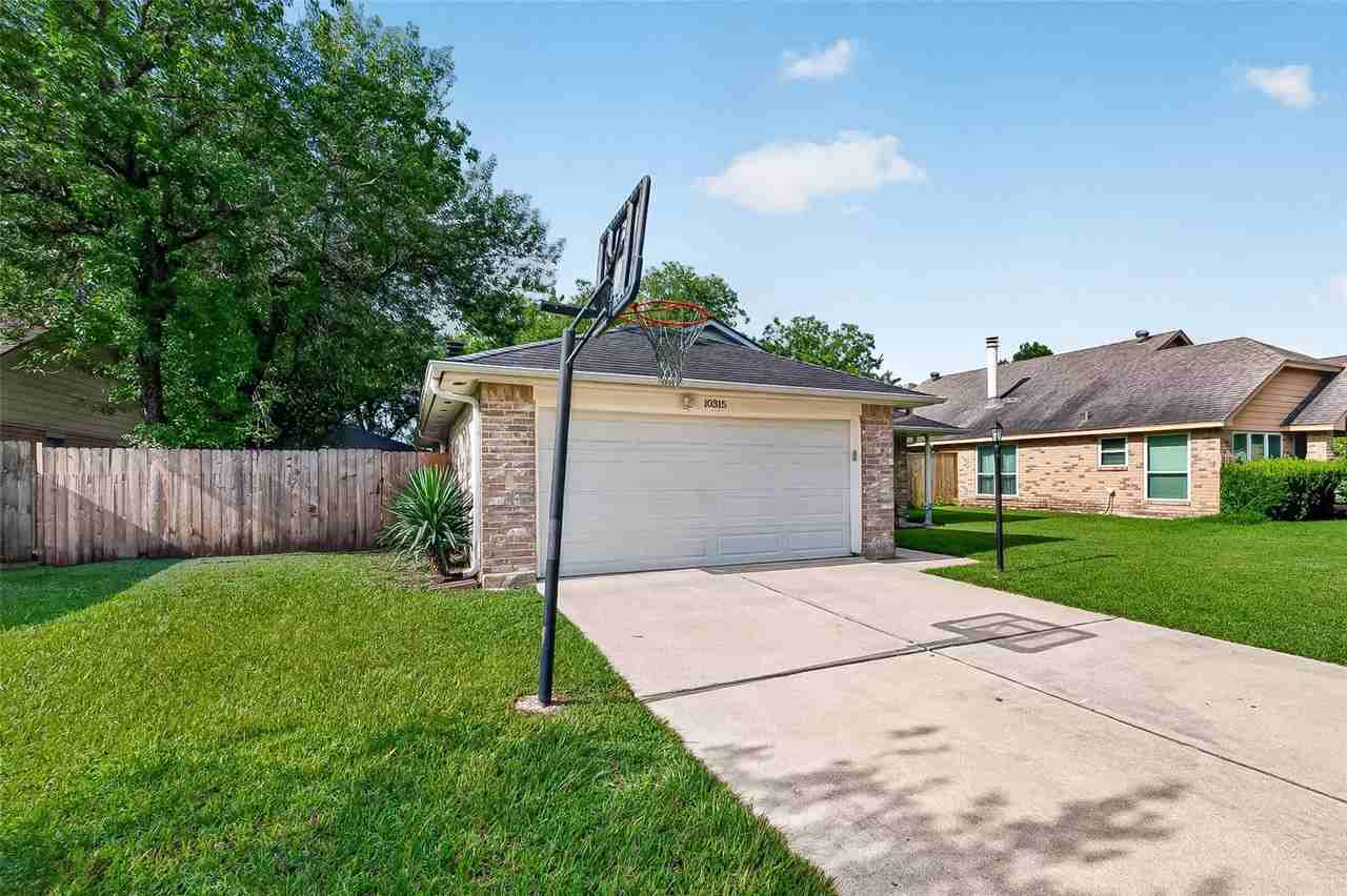 10315 Goodrum Rd - Photo 2 of 38