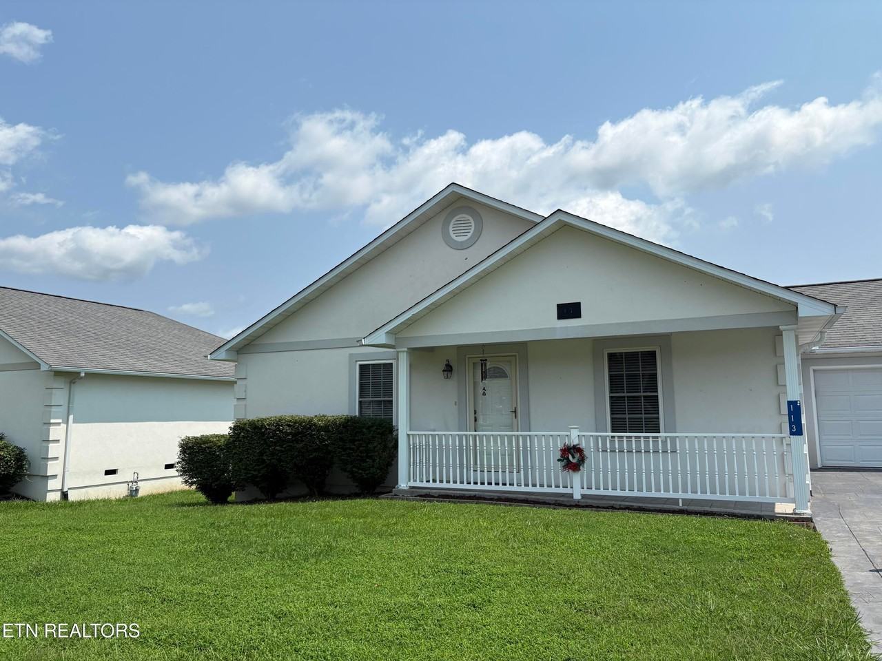 113 Greystone Way - Photo 3 of 27