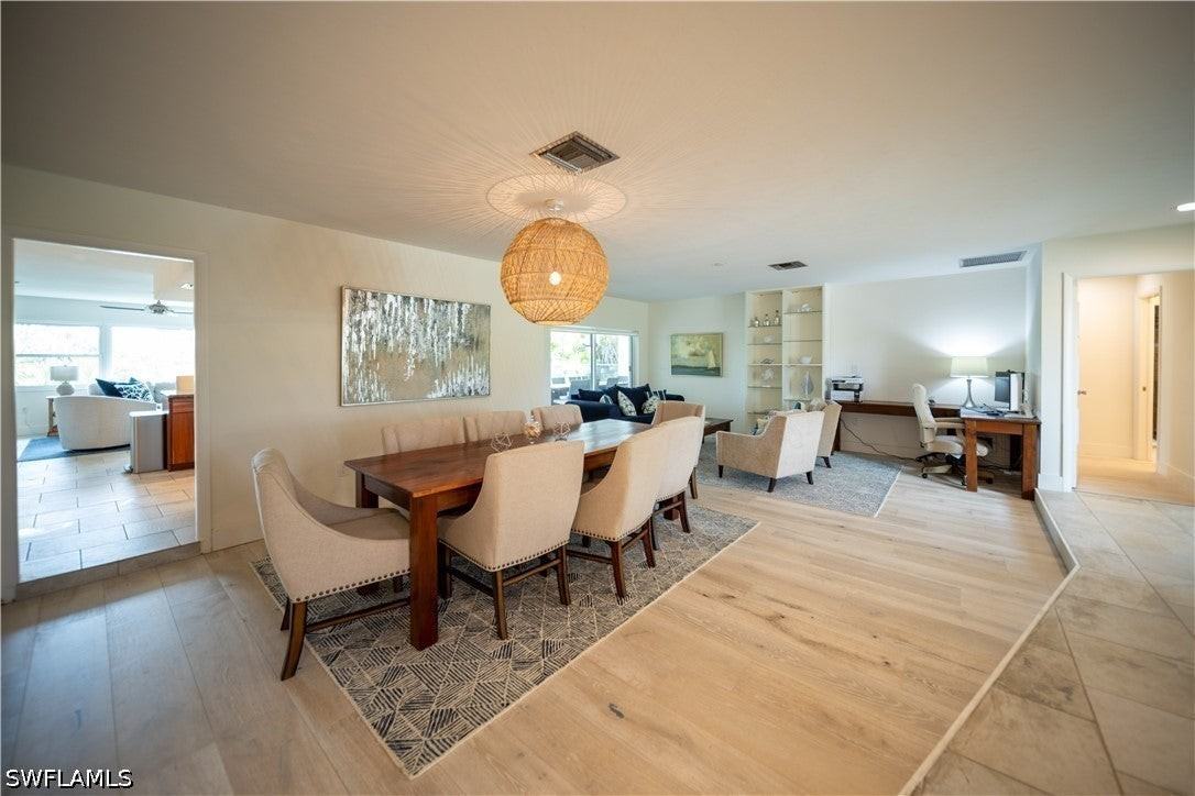 191 Torrey Pines Pt - Photo 2 of 30
