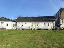 featured image of 825 Siluria St