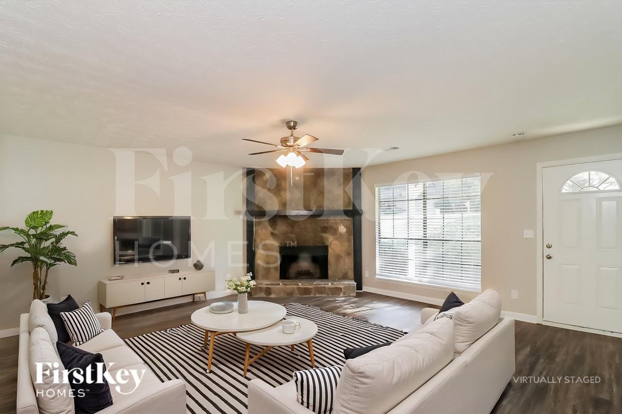 4665 Jamerson Forest Pkwy - Photo 5 of 18