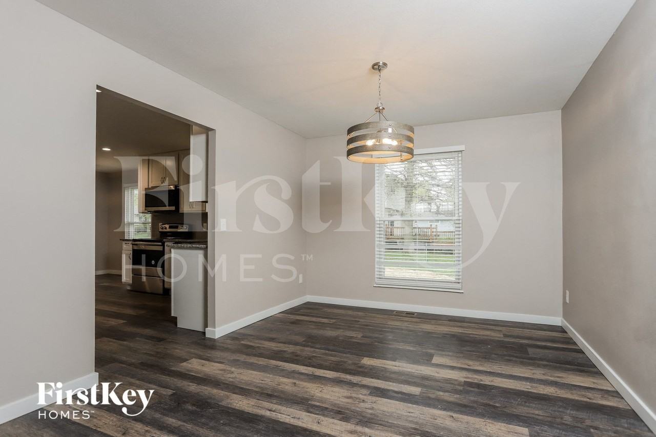 2 Dogwood Ct - Photo 4 of 14
