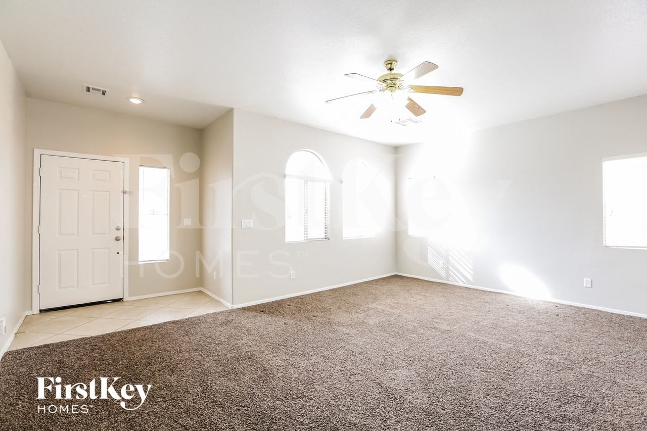 5898 Swan Point Pl - Photo 3 of 15