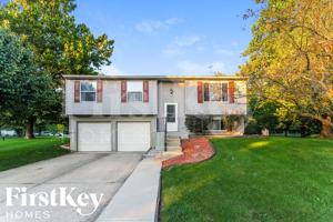 featured image of 6702 Revere Ln